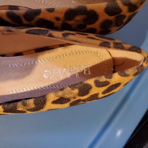 Cheetah print flats - Picture 2 of 5